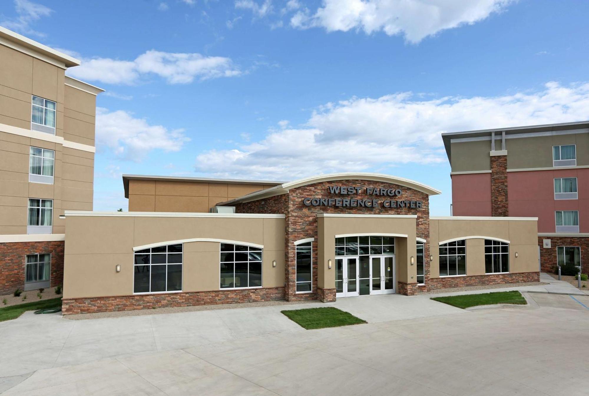 Homewood Suites By Hilton West Fargo/Sanford Medical Center Exterior photo